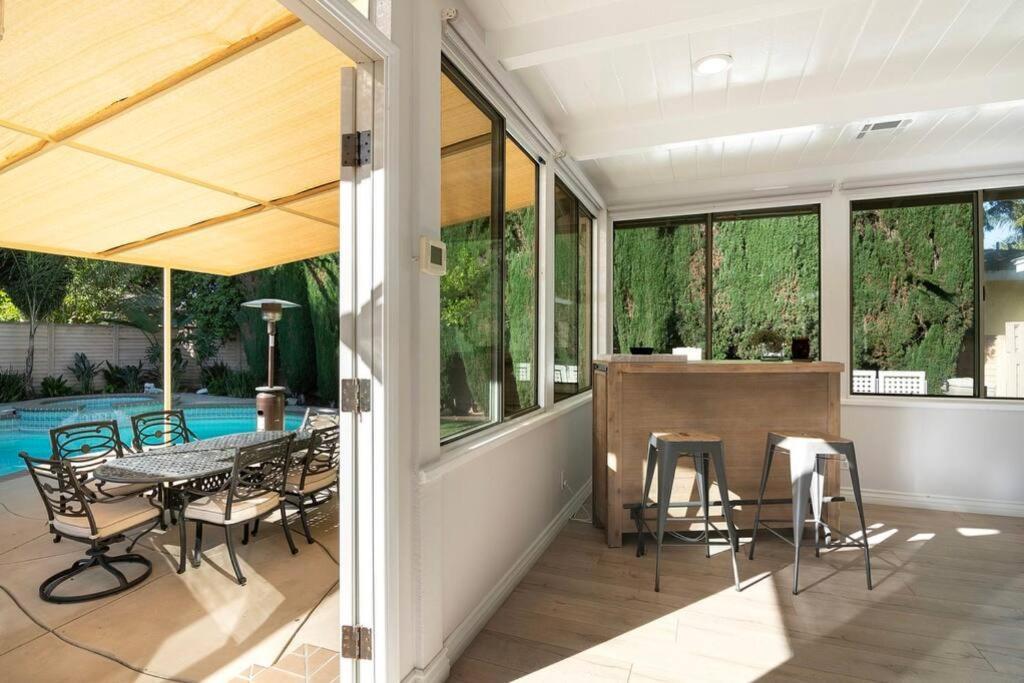 Large Home With Pool + Jacuzzi Los Angeles Zewnętrze zdjęcie